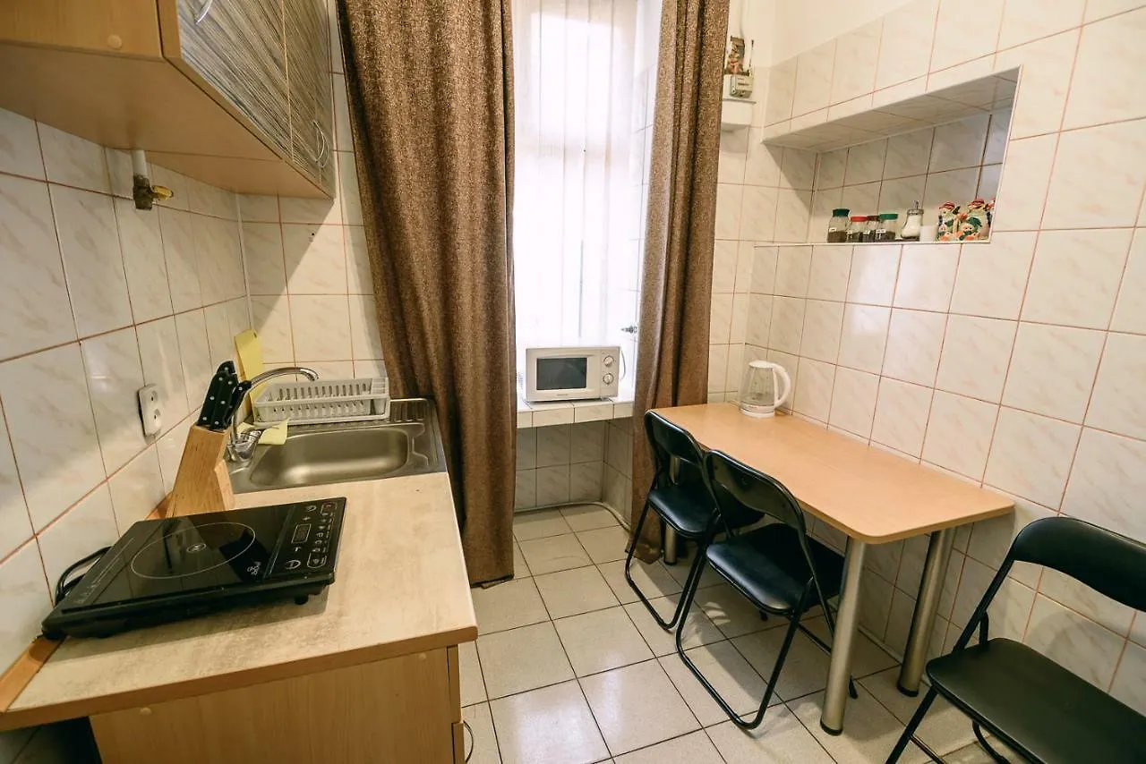 Red & Yellow Apartment Львов